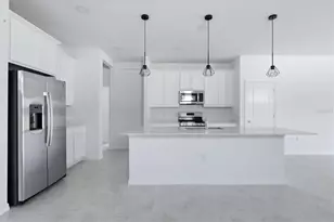 8113 Sternway Rd, Sarasota, FL 34240 - Photo 15