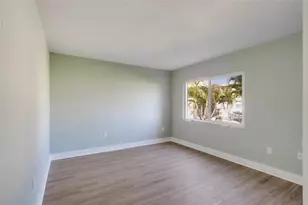6300 Flotilla Dr, Bradenton Beach, FL 34217 - Photo 15