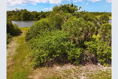 123 Garland Way, Rotonda West, FL 33947 - Photo 9