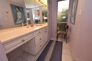 1709 Clower Creek Dr, Sarasota, FL 34231 - Photo 15