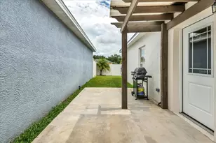2228 28th Ave E, Palmetto, FL 34221 - Photo 23
