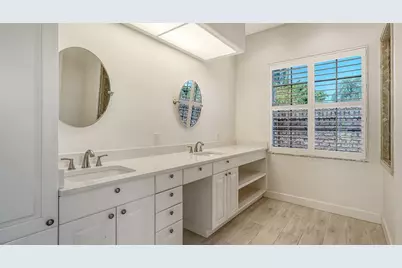4360 Brandywine Drive, Sarasota, FL 34241 - Photo 19