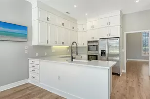 4360 Brandywine Dr, Sarasota, FL 34241 - Photo 9