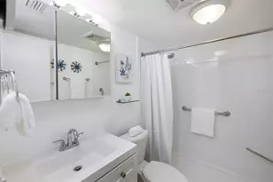 4154 56th St N, Kenneth City, FL 33709 - Photo 9