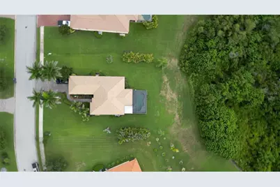 625 148th Court NE, Bradenton, FL 34212 - Photo 3