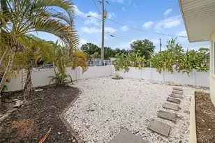 3402 15th Ave W, Bradenton, FL 34205 - Photo 7