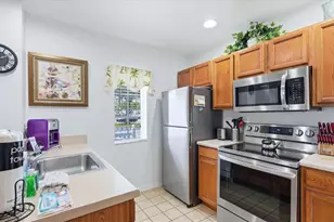 4550 Jona Free Ln, Kissimmee, FL 34746 - Photo 11