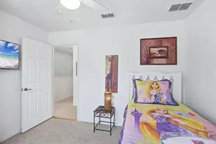4550 Jona Free Ln, Kissimmee, FL 34746 - Photo 25