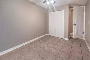 2137 Roselawn St, Sarasota, FL 34231 - Photo 11