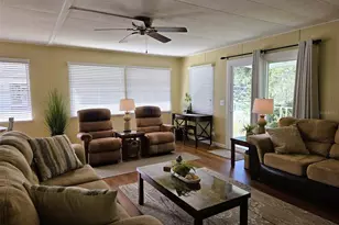 3383 Oakwood Blvd N, Sarasota, FL 34237 - Photo 13