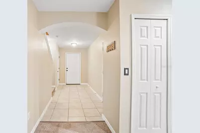 2516 Oleander Lakes Drive, Brandon, FL 33511 - Photo 3