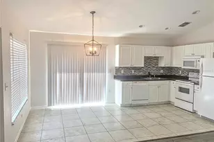 5440 Kensington St, Sarasota, FL 34232 - Photo 3