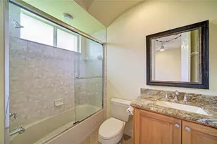 7022 Dominion Ln, Bradenton, FL 34202 - Photo 17