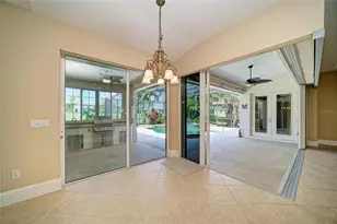 7022 Dominion Ln, Bradenton, FL 34202 - Photo 11
