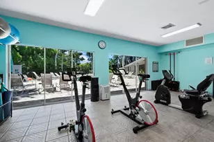 5260 Gulf of Mexico Dr, Longboat Key, FL 34228 - Photo 37