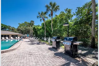 5260 Gulf Of Mexico Drive #413, Longboat Key, FL 34228 - Photo 35