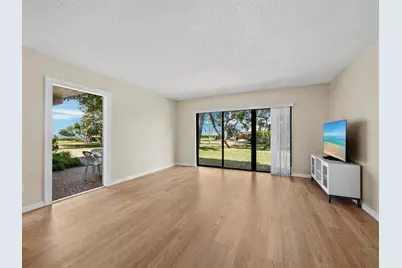 5260 Gulf Of Mexico Drive #413, Longboat Key, FL 34228 - Photo 11