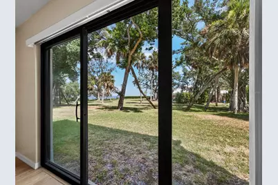 5260 Gulf Of Mexico Drive #413, Longboat Key, FL 34228 - Photo 23