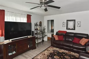 1527 Stewart Dr, Sarasota, FL 34232 - Photo 29