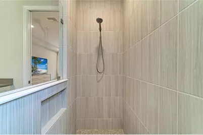 8079 Slipway Dr, Sarasota, FL 34240 - Photo 23