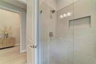 8079 Slipway Dr, Sarasota, FL 34240 - Photo 27