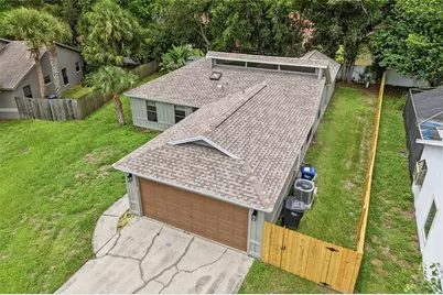8232 Country Oaks Court, Sarasota, FL 34243 - Photo 5