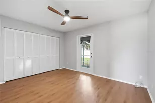 8232 Country Oaks Ct, Sarasota, FL 34243 - Photo 39