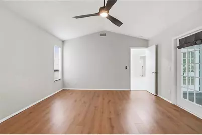 8232 Country Oaks Court, Sarasota, FL 34243 - Photo 27