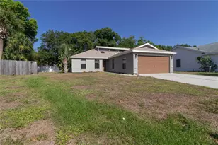 8232 Country Oaks Ct, Sarasota, FL 34243 - Photo 3