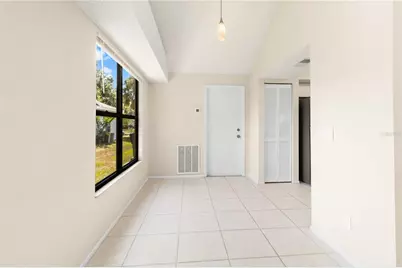 8232 Country Oaks Court, Sarasota, FL 34243 - Photo 23