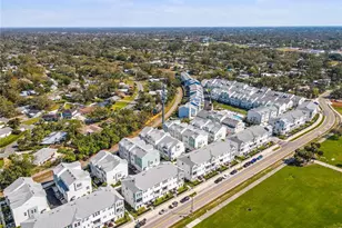 2505 Boone Ct, Sarasota, FL 34237 - Photo 47