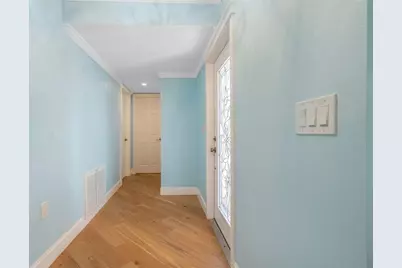 2305 Riverbluff Parkway #V256, Sarasota, FL 34231 - Photo 5