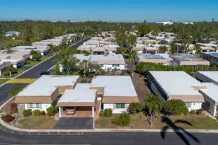 2305 Riverbluff Pkwy, Sarasota, FL 34231 - Photo 23