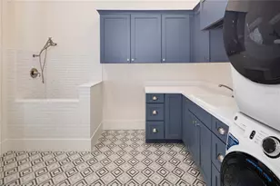 1905 4th St E, Palmetto, FL 34221 - Photo 29