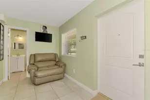1420 19th Ave W, Bradenton, FL 34205 - Photo 7
