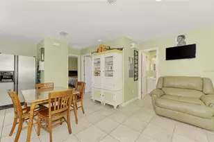 1420 19th Ave W, Bradenton, FL 34205 - Photo 9