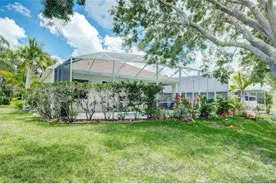 6462 Golden Leaf Court, Lakewood Ranch, FL 34202 - Photo 27
