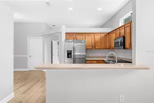 6462 Golden Leaf Ct, Lakewood Ranch, FL 34202 - Photo 7