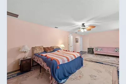 3910 77th Place E, Sarasota, FL 34243 - Photo 23
