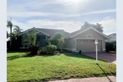 4011 72nd Avenue E, Sarasota, FL 34243 - Photo 1