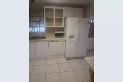 1550 Hillcrest Drive, The Villages, FL 32159 - Photo 3