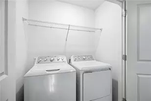 11731 Glenside Ter, Palmetto, FL 34221 - Photo 17