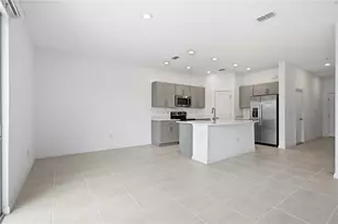 11731 Glenside Ter, Palmetto, FL 34221 - Photo 13
