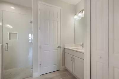 10748 Klee Avenue, Bradenton, FL 34212 - Photo 13
