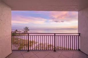 19 Whispering Sands Dr, Sarasota, FL 34242 - Photo 25