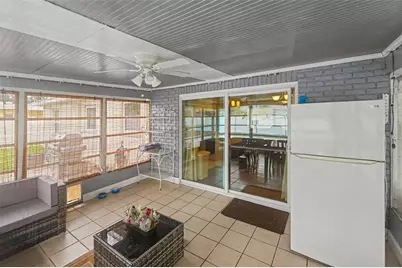 3625 61st Street N, Saint Petersburg, FL 33710 - Photo 11