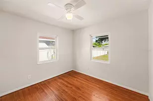 2343 36th Ave N, Saint Petersburg, FL 33713 - Photo 9
