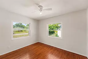 2343 36th Ave N, Saint Petersburg, FL 33713 - Photo 7