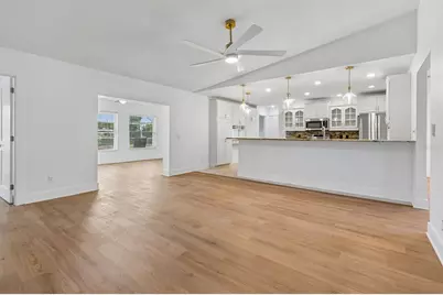 16205 Sawgrass Circle, Tampa, FL 33624 - Photo 15