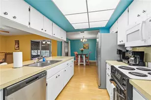 5203 18th Ave W, Bradenton, FL 34209 - Photo 15